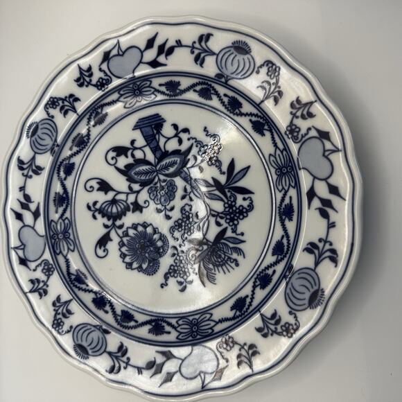 Set of 2 Antique Meissen Blue & White Blue Onion Print Plates 9.5” - Picture 1 of 6